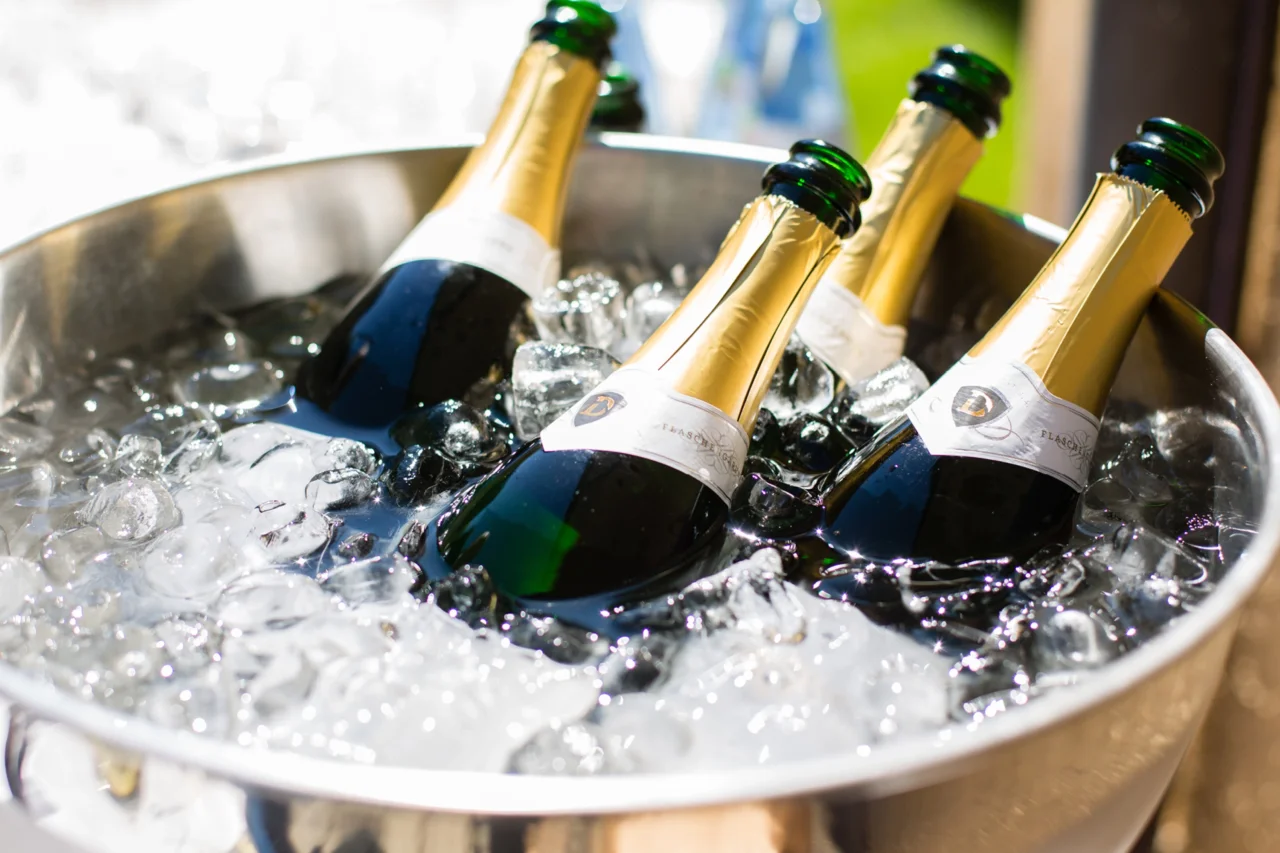 Waldhotel Stuttgart Feiern Sekt