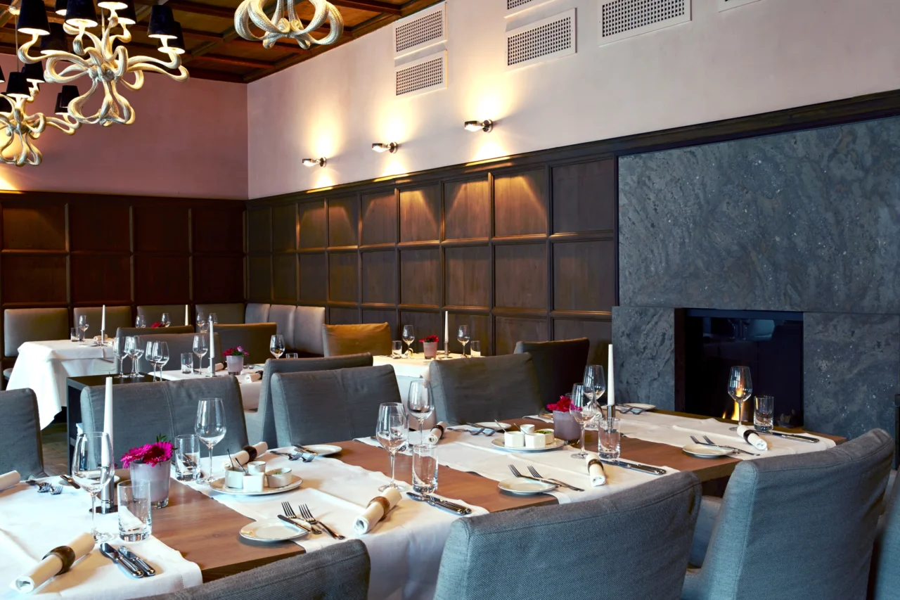 Waldhotel Stuttgart Restaurant Finch Tisch 2